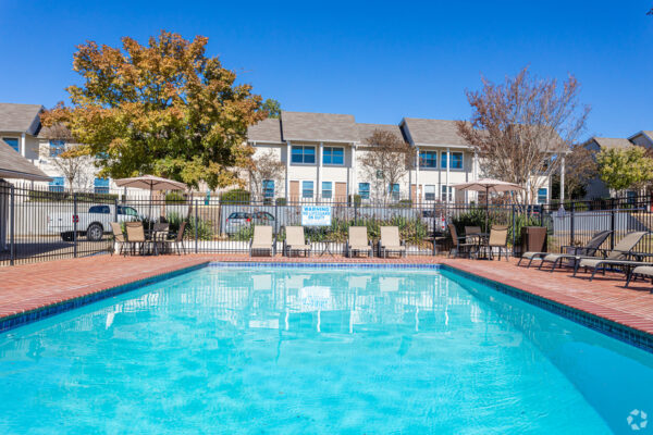 Shadow Glen Apartments in Monroe, Louisiana